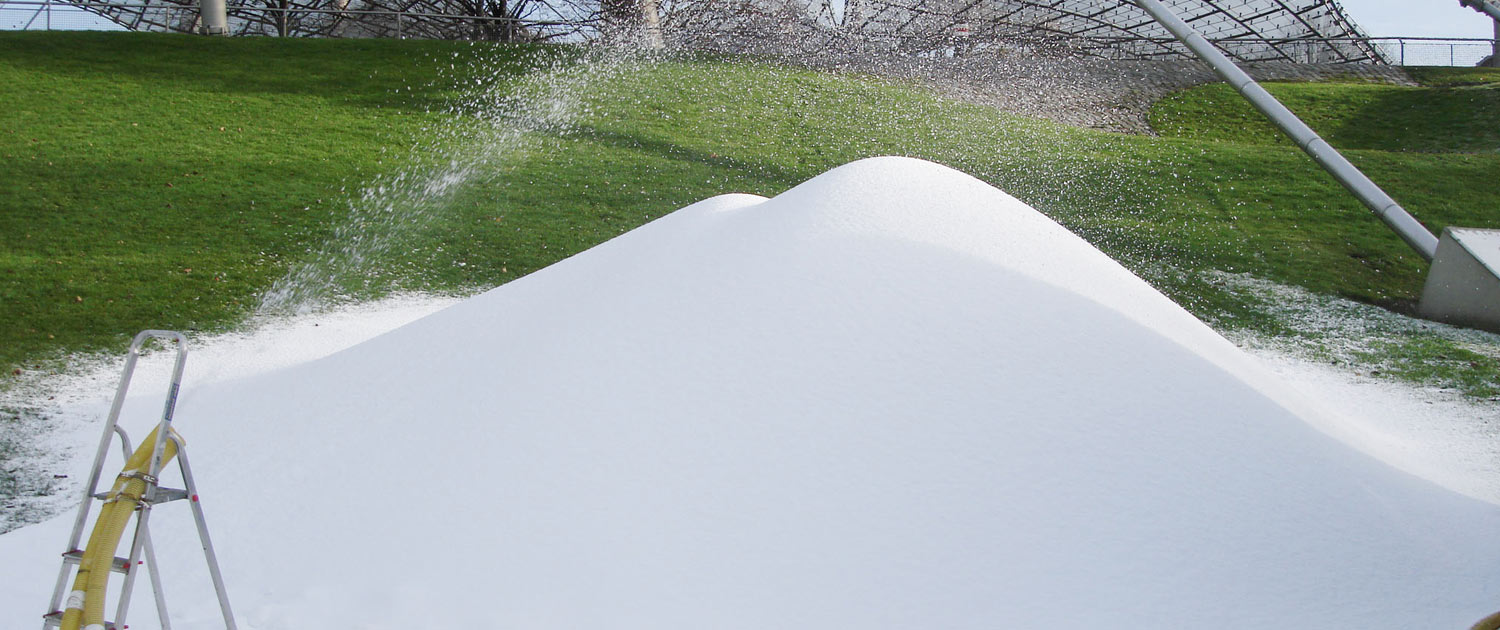 snow+promotion liefert Schneeblöcke