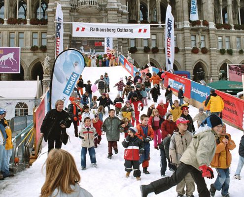 Schneerampen mit echtem Schnee für Sommer und Winter