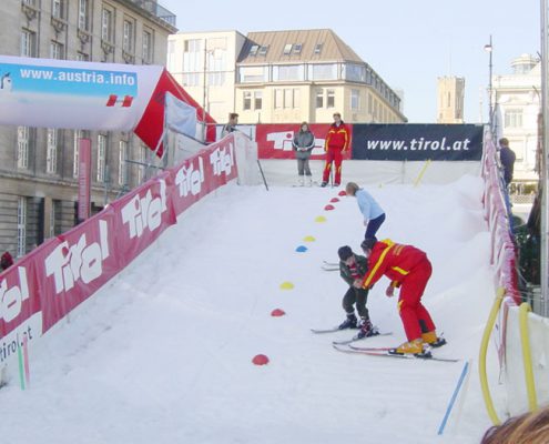 Schneerampen mit echtem Schnee für Sommer und Winter